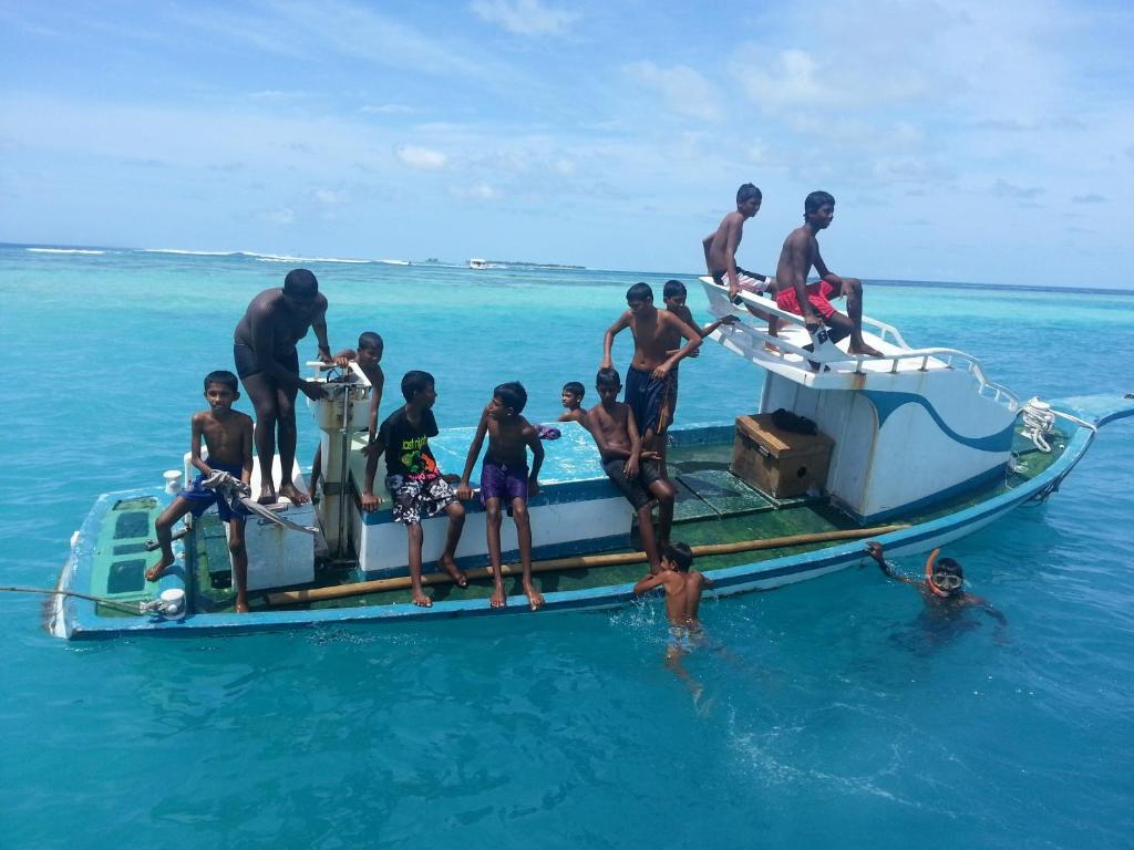 Rip Tide Vacation Inn, K.Guraidhoo Guraidhoo  Eksteriør bilde